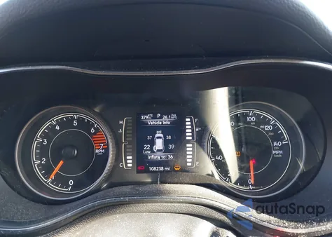 2019 Jeep Cherokee Latitude Plus 4X4 из США, поврежденный, VIN 1C4PJMLB7KD342492